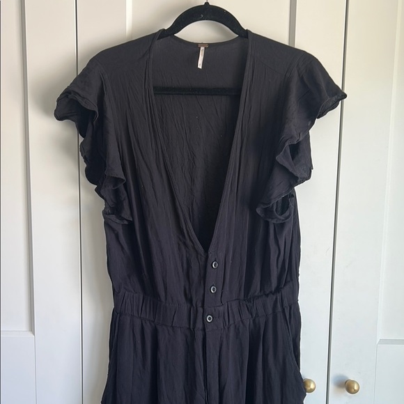 Free People Black Ruffle Your Feathers Deep V Flutter Sleeve Jumpsuit | M - Picture 5 of 7